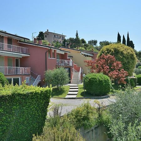 Apartment Joan Miro With Pool Bardolino Exterior foto