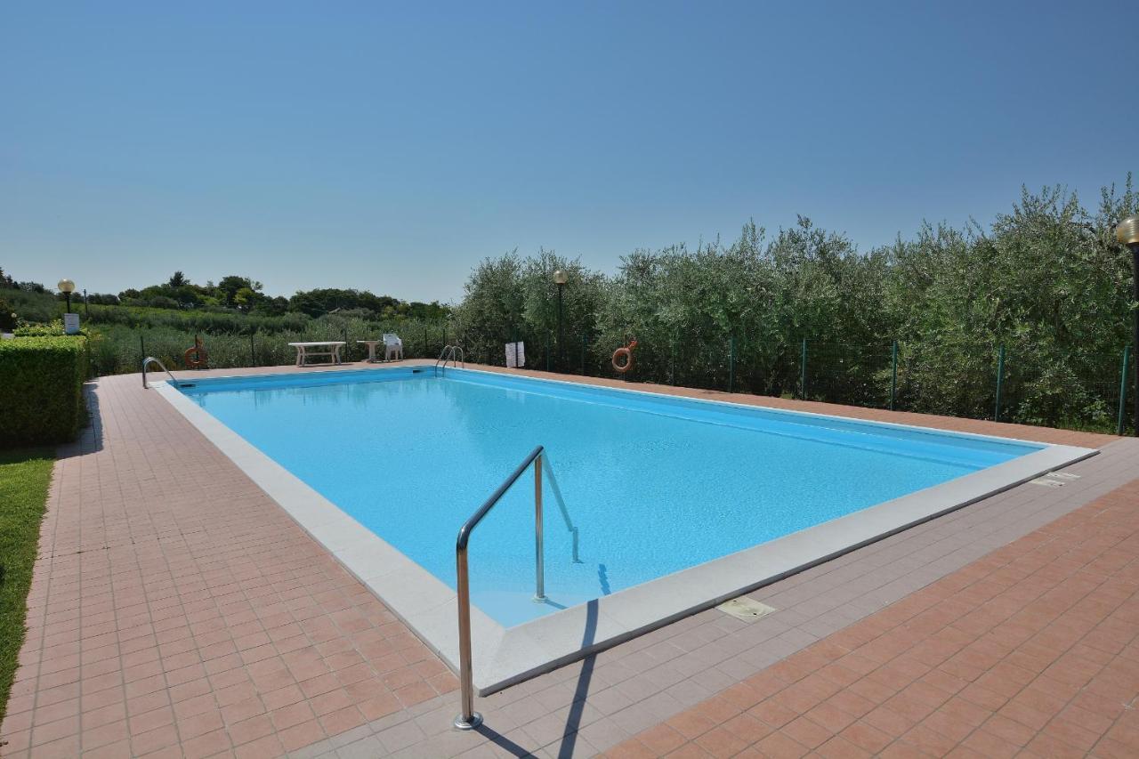 Apartment Joan Miro With Pool Bardolino Exterior foto